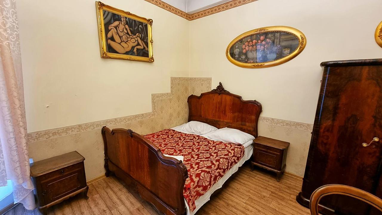 Vavelsky Apartments - Old Town Krakkó Kültér fotó