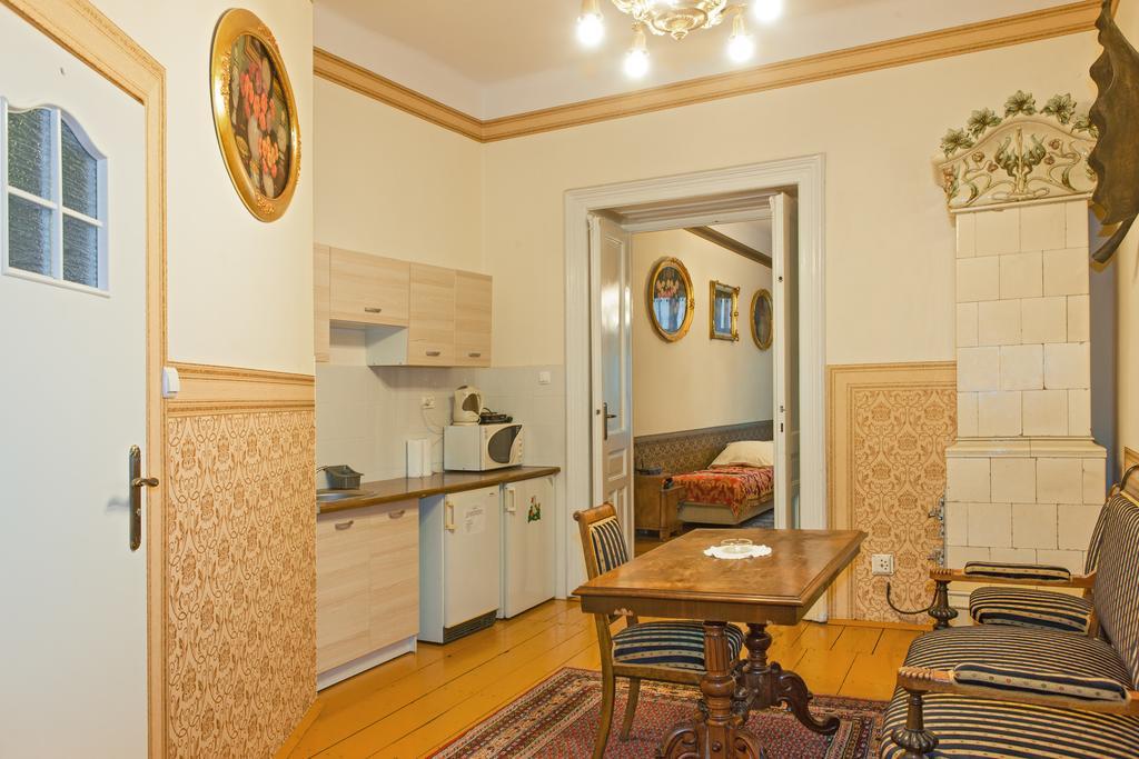 Vavelsky Apartments - Old Town Krakkó Kültér fotó