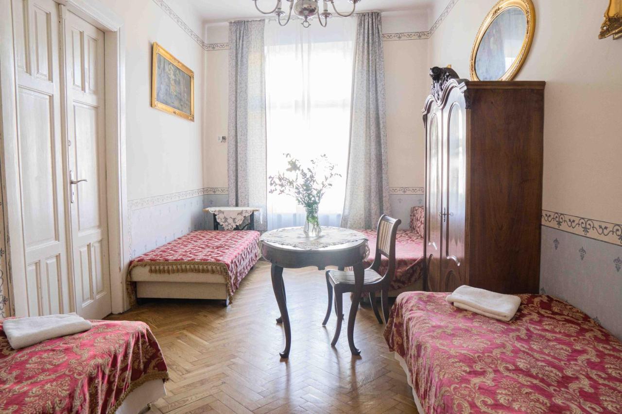Vavelsky Apartments - Old Town Krakkó Kültér fotó